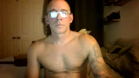 wingnutt765733 online show from September 24, 5:44 am