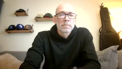 wingnutt765733 online show from February 6, 6:33 pm