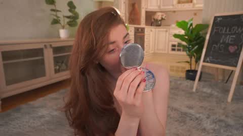Lillian online show from May 28, 3:15 am