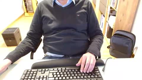 winterfreund99 online show from January 19, 3:21 pm