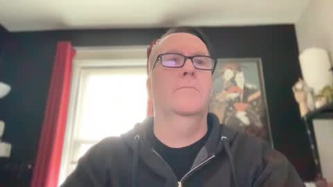 Snapshot of wintyr chatting on March 19, 6:12 pm wintyr online show from March 19, 6:12 pm