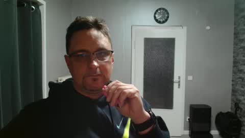 Snapshot of wirzwei8883 chatting on April 11, 5:39 pm Dirty online show from April 11, 5:39 pm