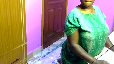 wisdom7_ online show from February 28, 9:44 pm