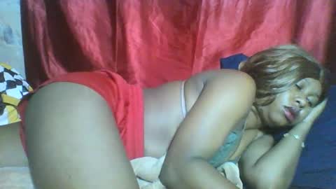 wissinaaa online show from November 25, 1:38 am