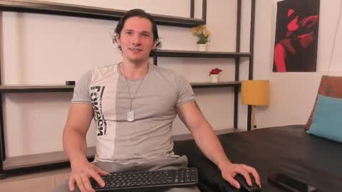 Snapshot of wiston_cox chatting on June 2, 1:02 pm Wiston online show from June 2, 1:02 pm