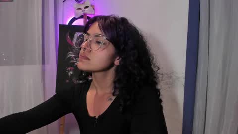 Snapshot of witchofhearts chatting on February 9, 11:36 pm Luna Violeta A r t i s t online show from February 9, 11:36 pm