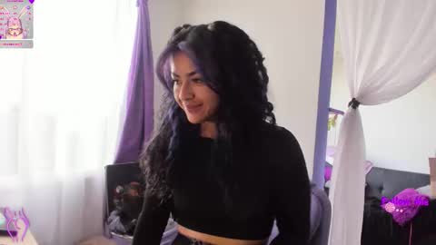 Snapshot of witchofhearts chatting on September 14, 12:59 pm Luna Violeta A r t i s t online show from September 14, 12:59 pm