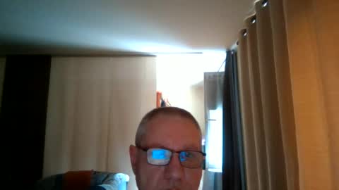 wixer1970 online show from July 13, 1:14 pm