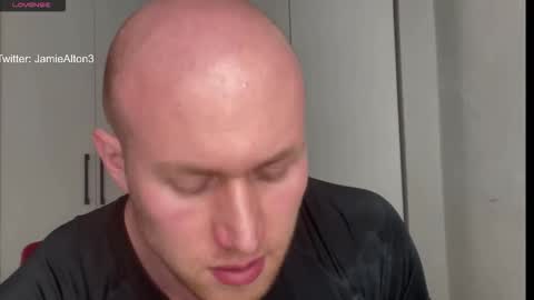 Snapshot of wlademarbergs chatting on February 19, 4:30 am Wlademar online show from February 19, 4:30 am