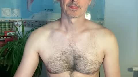 Snapshot of wladsexy88 chatting on March 30, 8:37 am Wladsexy88 online show from March 30, 8:37 am