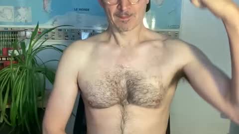 Snapshot of wladsexy88 chatting on April 20, 6:16 am Wladsexy88 online show from April 20, 6:16 am