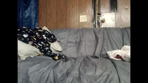 Yolovevil1111 online show from November 29, 11:52 pm