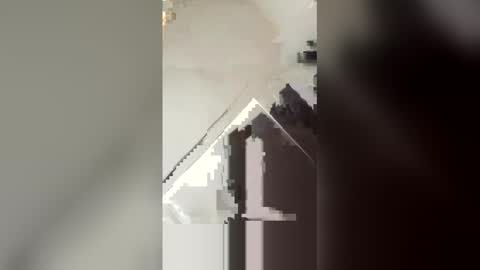 woahtreasureee online show from March 10, 6:46 pm