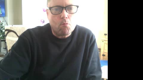 Snapshot of wobble444 chatting on March 6, 11:47 am wobble444 online show from March 6, 11:47 am