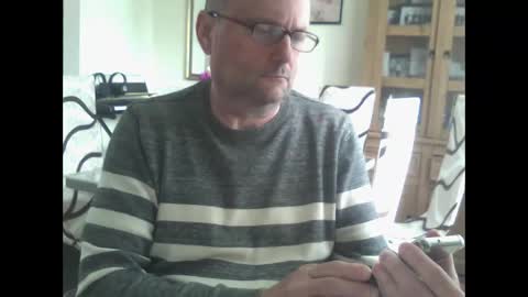 Snapshot of wobble444 chatting on June 8, 10:04 am wobble444 online show from June 8, 10:04 am