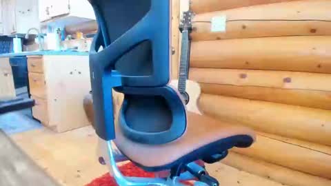 Snapshot of wobbleon chatting on January 5, 7:39 pm Gobbleon online show from January 5, 7:39 pm