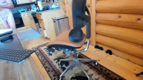 Snapshot of wobbleon chatting on September 14, 7:35 pm Gobbleon online show from September 14, 7:35 pm