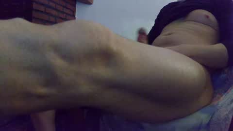 Snapshot of wolf_man38 chatting on December 24, 10:28 pm Wolf man38 online show from December 24, 10:28 pm