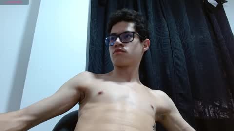  W O L F  online show from November 12, 11:32 am