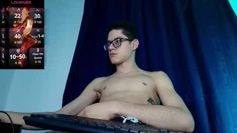  W O L F  online show from December 20, 11:28 am