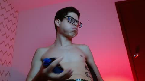  W O L F  online show from January 9, 11:02 am