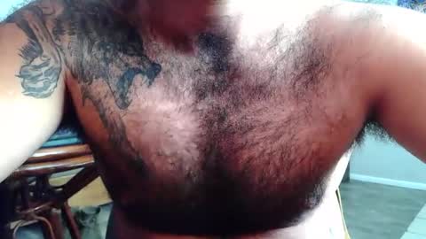 Snapshot of wolfeincontrol chatting on December 18, 10:38 pm wolfeincontrol online show from December 18, 10:38 pm