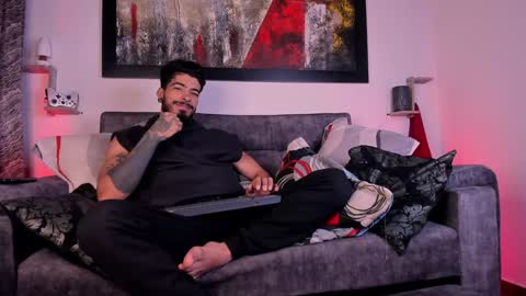 wolferatus online show from December 24, 5:55 pm