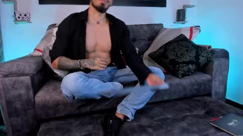 wolferatus online show from March 1, 8:42 pm