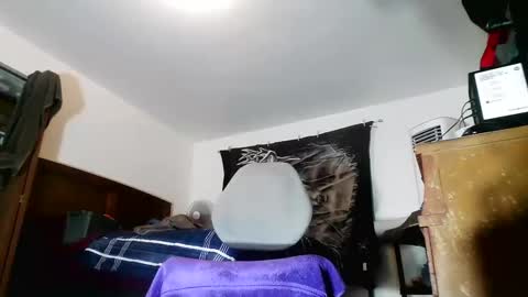 wolfman79 online show from October 18, 10:38 am