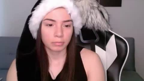 Alex online show from December 10, 9:43 pm