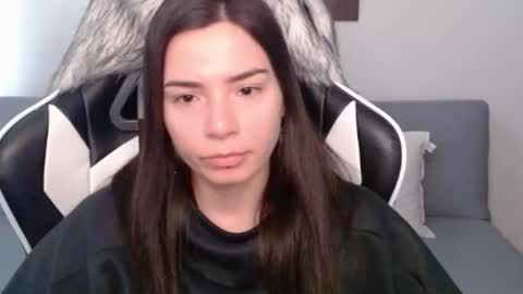 Alex online show from December 12, 7:04 pm