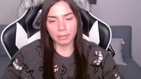 Alex online show from December 18, 2:53 am