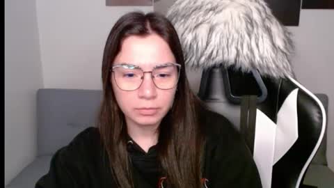 Alex online show from September 19, 2:57 am