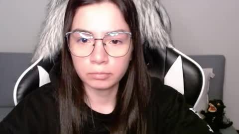 Alex online show from November 6, 2:01 am