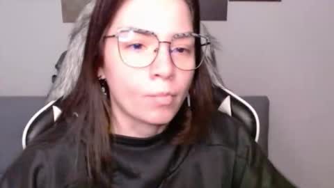 Alex online show from November 17, 2:50 am