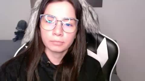 Alex online show from November 22, 2:10 am