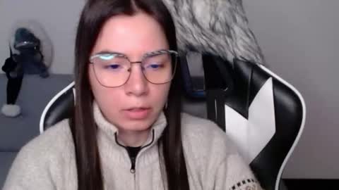 Alex online show from December 14, 2:28 am