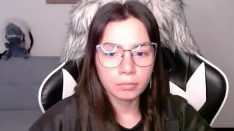 Alex online show from December 21, 2:19 am