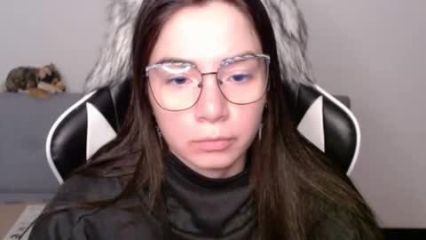 Alex online show from February 6, 2:27 am