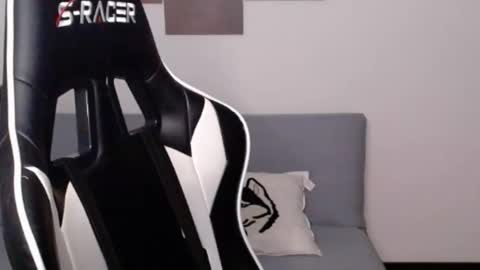 Alex online show from May 14, 2:07 am
