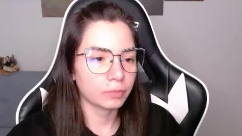 Alex online show from May 15, 2:18 am