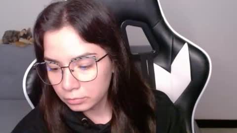 Alex online show from May 21, 4:08 am