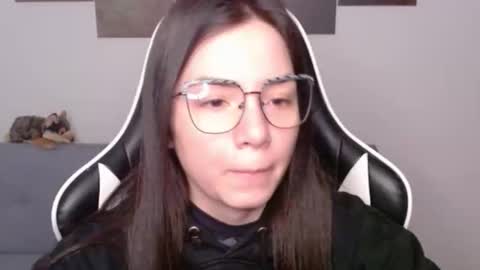 Alex online show from May 22, 1:24 am