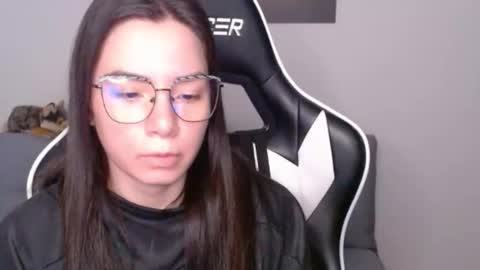 Alex online show from May 25, 1:11 am