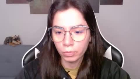 Alex online show from May 31, 1:25 am