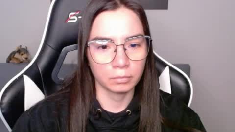 Alex online show from June 24, 1:26 am