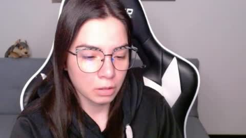 Alex online show from June 28, 2:17 am