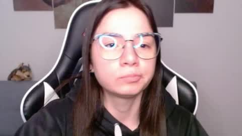 Alex online show from July 3, 2:29 am