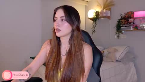   online show from October 1, 3:23 am