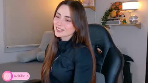   online show from December 3, 3:47 am